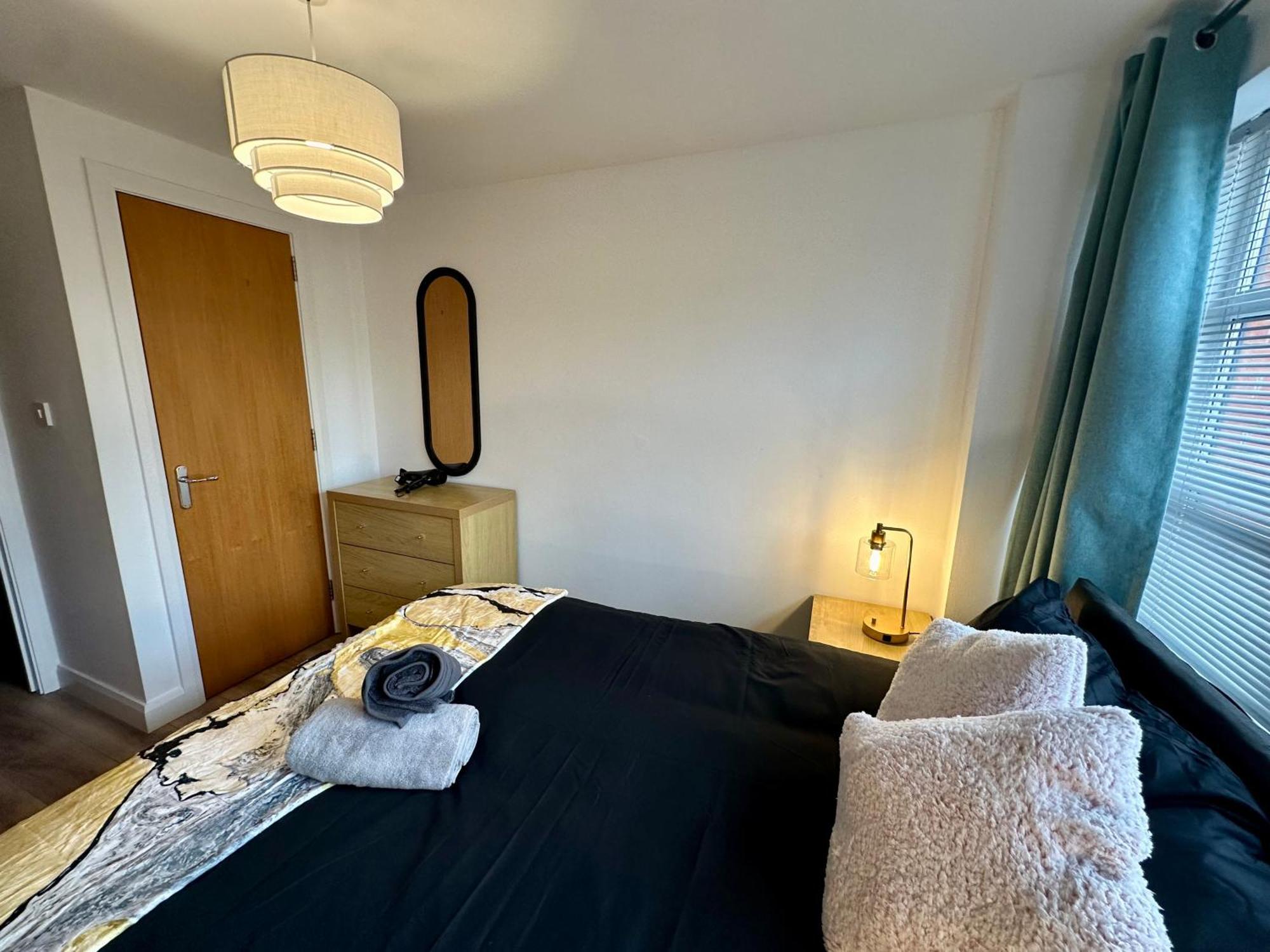 Apartment 2br Side Belfast