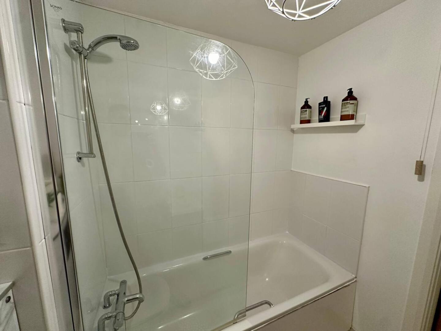 2br Side Apartment Belfast