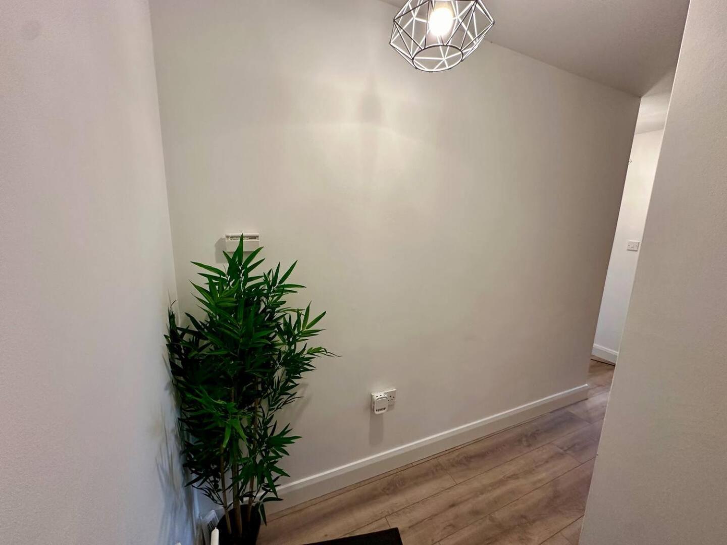 2br Side